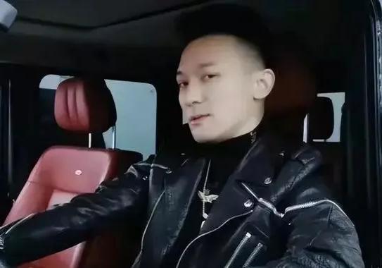 网红电工哥,揭秘电力世界的魅力与智慧